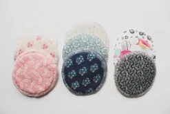 BAMBOO BLOSSOM ESSENTIALS REUSABLE BREAST PADS