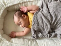 Baby Blanket|Pearl Knit| Pink|Blue|Mantis Green|Grey -Baby Products Store BABY IN GREY BLANKET