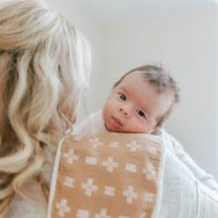 Baby Burp Cloths| Kendi| Safari Animal|By Crane Baby -Baby Products Store CRANE BABY BIBS scaled 1