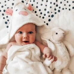 SHEEP HOODED BABY TOWEL & MITT