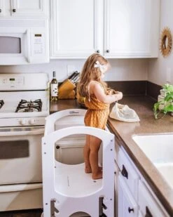 Little Partners Learning Tower| Available In White| Ebony| Natural| 7 Little Partners Learning Tower| Available In White| Ebony| Natural| -Baby Products Store Little Partners WHITE TOWER n scaled 1