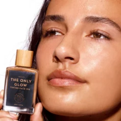 The Organic Skin Co Organic The Only Glow Tinted Face Oil Medium 30ml -Baby Products Store MEDIUMGLOW ALIANA 0161 3000x.jpg scaled 1