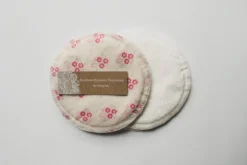 BAMBOO BLOSSOM ESSENTIALS REUSABLE BREAST PADS -Baby Products Store MORE FLORAL BREAST PADS scaled 1