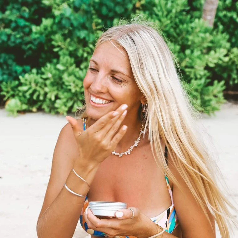 SunButter Skincare Tinted Sunscreen SPF 50 Tin| 100g 3 SunButter Skincare Tinted Sunscreen SPF 50 Tin| 100g - Image 3