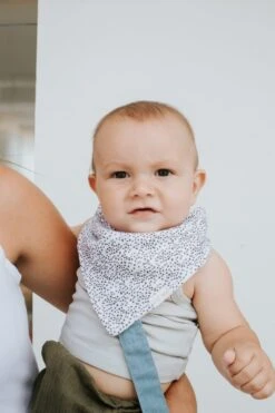 DRIBBLE BIB | WILD SPOTS| LINEN|BY LITTLE MILKO 8 DRIBBLE BIB | WILD SPOTS| LINEN|BY LITTLE MILKO -Baby Products Store WILD SPOTS BIB AND BUB scaled 1