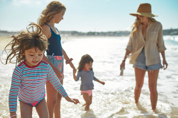 Little Urchin Natural Sunscreen Clear Zinc SPF 50+ ( 100g) Bulk Bundle X 2 2 Little Urchin Natural Sunscreen Clear Zinc SPF 50+ ( 100g) Bulk Bundle X 2 - Image 2